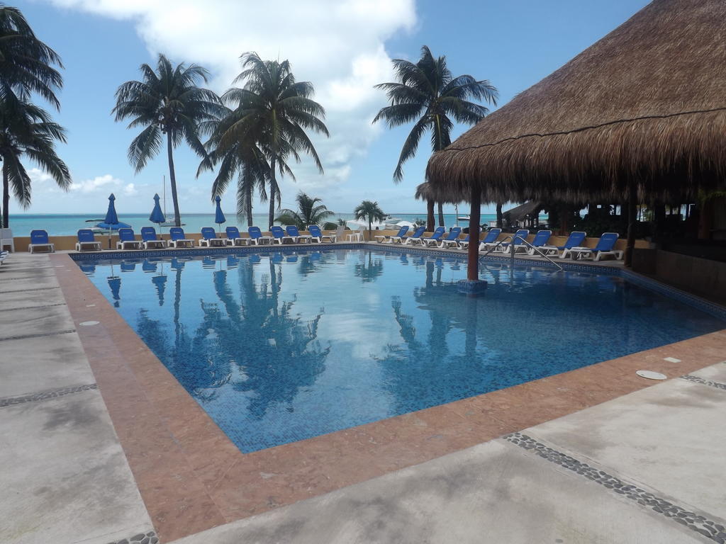 Nautibeach Beach Front Condos In North Beach Isla Mujeres Eksteriør bilde